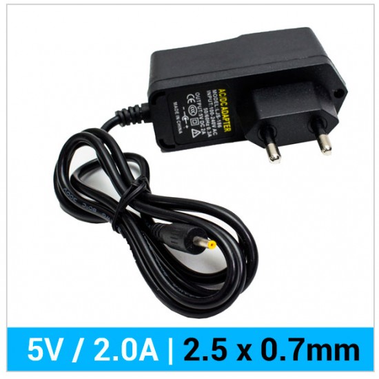 CARGADOR TABLET GENERICO | 5V / 2A | 2.5 x 0.7mm | 10W OEM 00381